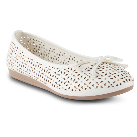 Round Toe Cutout Ballet Flat (Aryth)