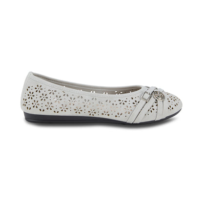 Round Toe Floral Cut Out Ornament Ballet Flat (Aster)