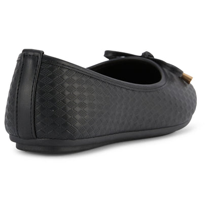 Round Toe Textured Flat (Nesta)